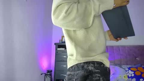 damar_felipe online show from February 7, 2026, 9:51 pm