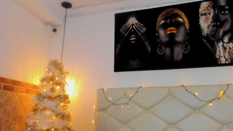         online show from December 30, 2024, 3:36 am
