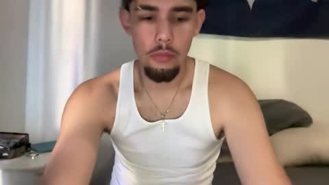 damiam xj online show from October 31, 2025, 4:41 pm