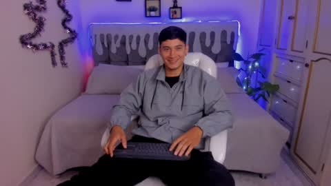 DAMIAN online show from December 15, 2024, 12:38 pm