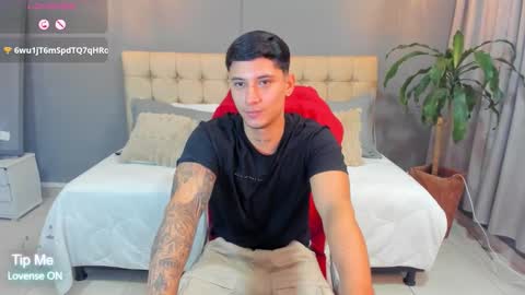 DAMIAN online show from October 16, 2025, 10:27 am