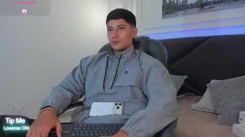 DAMIAN online show from February 10, 2026, 1:04 pm