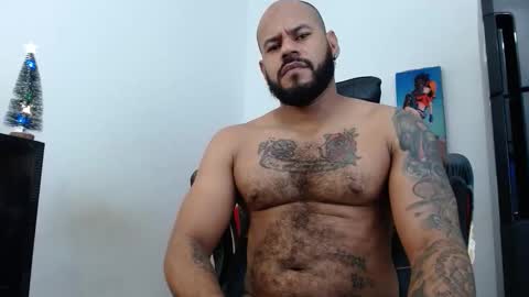 damian64436171 online show from November 27, 2025, 5:37 pm