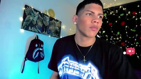 Snapshot of damian_latinxxx chatting on December 28, 2024, 2:54 am Damian online show from December 28, 2024, 2:54 am