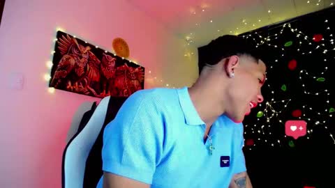 Snapshot of damian_latinxxx chatting on January 3, 2025, 6:01 am Damian online show from January 3, 2025, 6:01 am