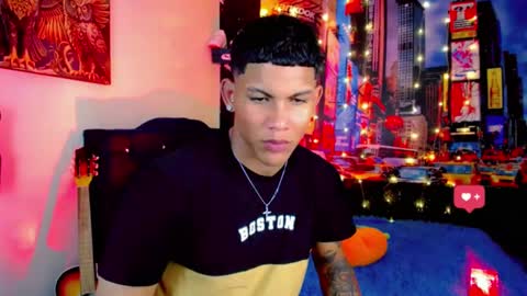 Snapshot of damian_latinxxx chatting on January 13, 2025, 7:11 am Damian online show from January 13, 2025, 7:11 am