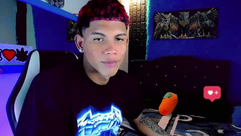 Snapshot of damian_latinxxx chatting on January 22, 2025, 9:02 am Damian online show from January 22, 2025, 9:02 am