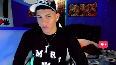 Snapshot of damian_latinxxx chatting on January 25, 2025, 2:58 am Damian online show from January 25, 2025, 2:58 am