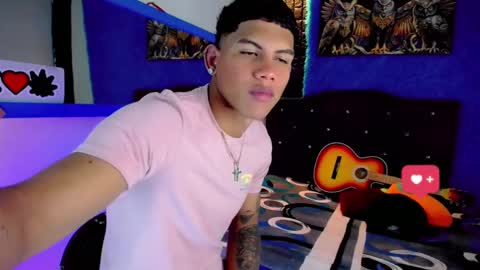 Snapshot of damian_latinxxx chatting on January 26, 2025, 3:27 am Damian online show from January 26, 2025, 3:27 am