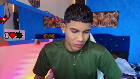 Snapshot of damian_latinxxx chatting on January 29, 2025, 2:51 am Damian online show from January 29, 2025, 2:51 am