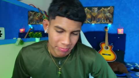 Snapshot of damian_latinxxx chatting on January 29, 2025, 6:01 am Damian online show from January 29, 2025, 6:01 am