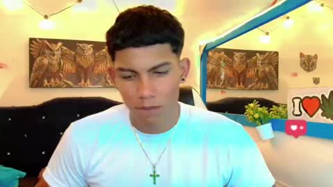 Snapshot of damian_latinxxx chatting on February 7, 2025, 5:20 am Damian online show from February 7, 2025, 5:20 am