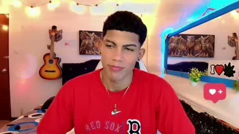 Snapshot of damian_latinxxx chatting on February 8, 2025, 5:51 am Damian online show from February 8, 2025, 5:51 am