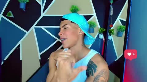 Snapshot of damian_latinxxx chatting on February 22, 2025, 9:34 am Damian online show from February 22, 2025, 9:34 am