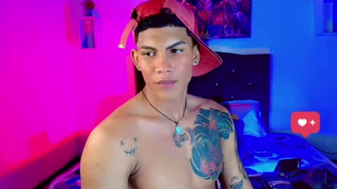 Snapshot of damian_latinxxx chatting on March 7, 2025, 9:07 am Damian online show from March 7, 2025, 9:07 am