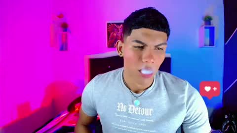 Snapshot of damian_latinxxx chatting on March 8, 2025, 3:06 am Damian online show from March 8, 2025, 3:06 am