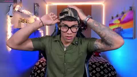 Snapshot of damian_latinxxx chatting on July 30, 2026, 9:08 am Damian online show from July 30, 2026, 9:08 am