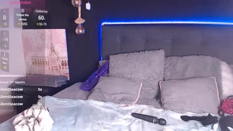 Snapshot of damian_n_lissa chatting on February 21, 2025, 11:54 pm damian_n_lissa online show from February 21, 2025, 11:54 pm