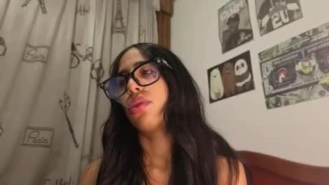 Snapshot of damian_n_lissa chatting on February 16, 2026, 1:57 am damian_n_lissa online show from February 16, 2026, 1:57 am