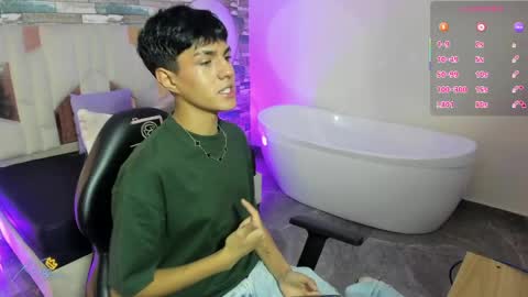 damian_tay online show from May 10, 2026, 11:59 am