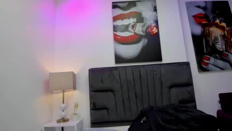 Snapshot of damian_vadim chatting on February 6, 2026, 11:19 pm Damian Vadim online show from February 6, 2026, 11:19 pm