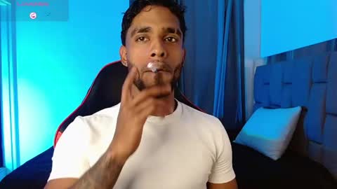 damiano_walker online show from June 7, 2026, 4:05 am