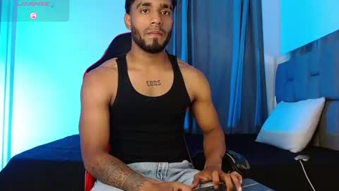 damiano_walker online show from June 11, 2026, 4:32 am