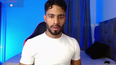 damiano_walker online show from July 4, 2026, 7:03 am