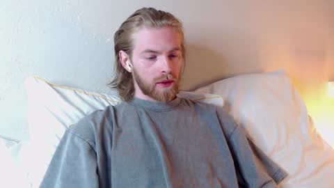 damien_diamond online show from December 9, 2024, 2:45 am