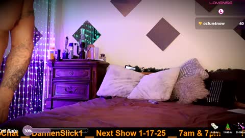 Snapshot of damienslick chatting on January 17, 2025, 4:17 am Damien Slick online show from January 17, 2025, 4:17 am