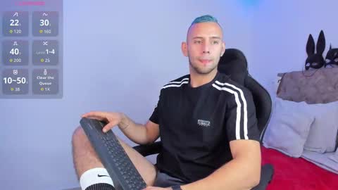 Damon bakert online show from November 14, 2025, 3:44 pm