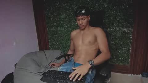 damon online show from December 2, 2025, 4:46 pm