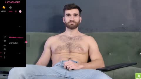 Snapshot of damonking01 chatting on February 3, 2025, 7:21 pm Discount ONLYFANS -  online show from February 3, 2025, 7:21 pm