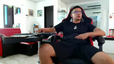 Snapshot of damyan_2003 chatting on June 26, 2026, 7:07 pm damyan_2003 online show from June 26, 2026, 7:07 pm