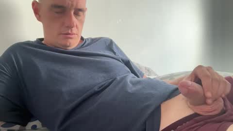 dan19202 online show from October 5, 2025, 1:09 pm