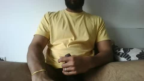 Snapshot of dan_19982 chatting on April 26, 2026, 2:26 pm dan_19982 online show from April 26, 2026, 2:26 pm