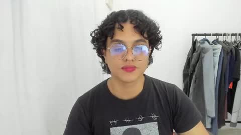 Snapshot of dan_blous chatting on May 9, 2026, 12:05 am Diane Blosson online show from May 9, 2026, 12:05 am