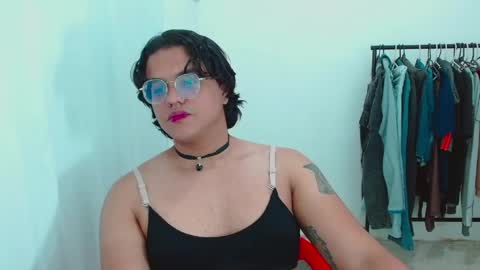 Snapshot of dan_blous chatting on May 27, 2026, 1:13 am Diane Blosson online show from May 27, 2026, 1:13 am