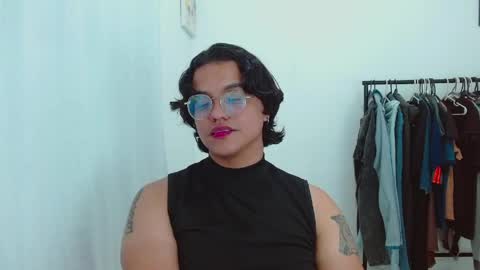 Snapshot of dan_blous chatting on May 29, 2026, 12:19 am Diane Blosson online show from May 29, 2026, 12:19 am