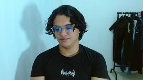 Snapshot of dan_blous chatting on June 24, 2026, 12:53 am Diane Blosson online show from June 24, 2026, 12:53 am