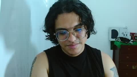 Snapshot of dan_blous chatting on July 2, 2026, 8:48 pm Diane Blosson online show from July 2, 2026, 8:48 pm