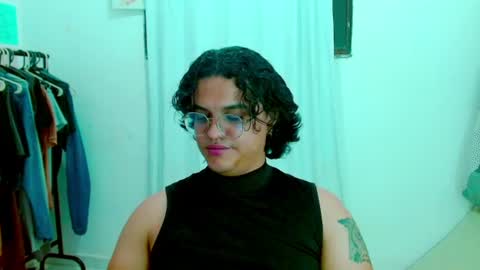 Snapshot of dan_blous chatting on August 4, 2026, 12:58 am Diane Blosson online show from August 4, 2026, 12:58 am