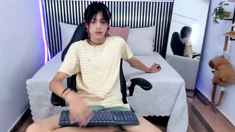 D A N online show from September 16, 2025, 1:56 pm