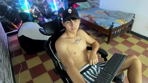 Snapshot of dan_cristancho chatting on October 13, 2025, 1:44 pm dan cristancho online show from October 13, 2025, 1:44 pm