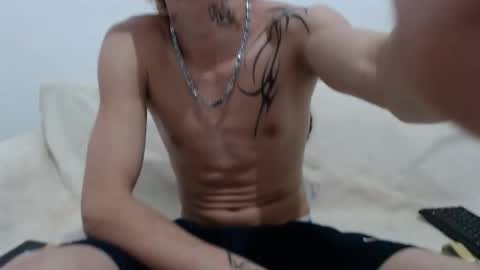 dan_jonson15 online show from November 20, 2025, 2:23 am