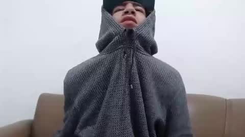 dan_jonson15 online show from November 30, 2025, 12:20 pm