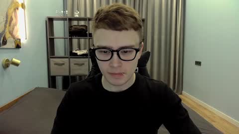 Snapshot of dan_leeroy chatting on January 6, 2025, 2:58 am Dany online show from January 6, 2025, 2:58 am