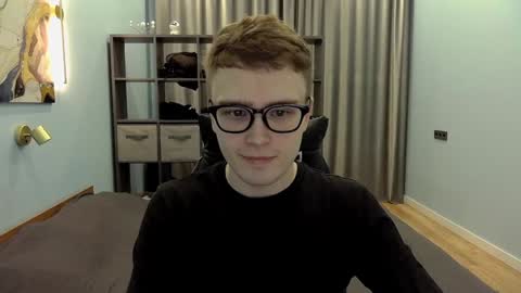 Snapshot of dan_leeroy chatting on January 8, 2025, 1:53 am Dany online show from January 8, 2025, 1:53 am