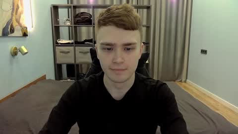 Snapshot of dan_leeroy chatting on February 8, 2025, 1:32 am Dany online show from February 8, 2025, 1:32 am