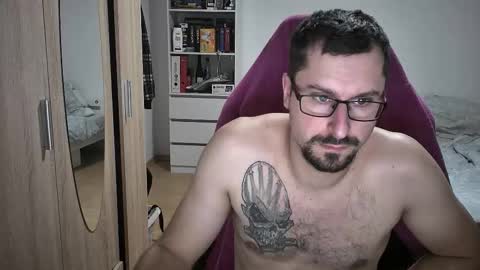 Snapshot of dan_the_man405 chatting on October 24, 2025, 6:48 pm King Dan online show from October 24, 2025, 6:48 pm